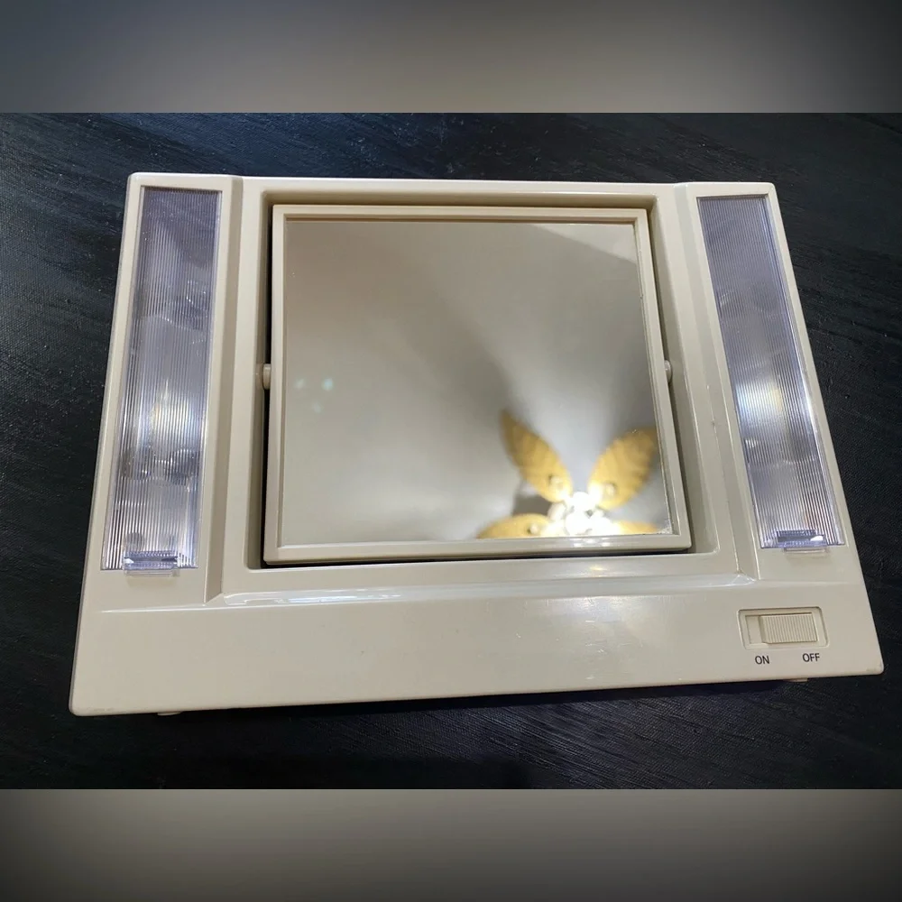 80s Vintage • Avon vanity mirror